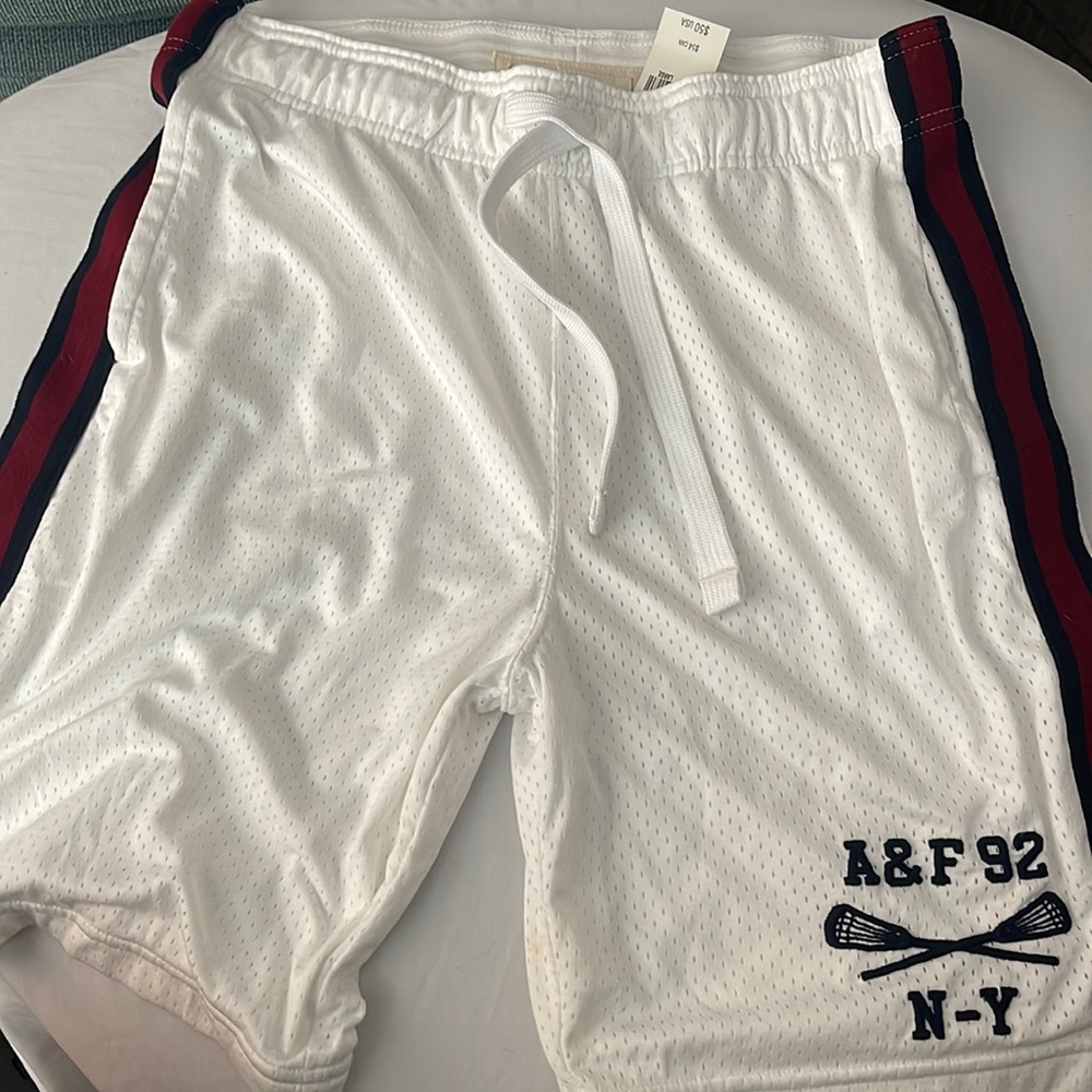 Men's Abercrombie & Fitch Mesh Basketball Shorts -  White Size Large
